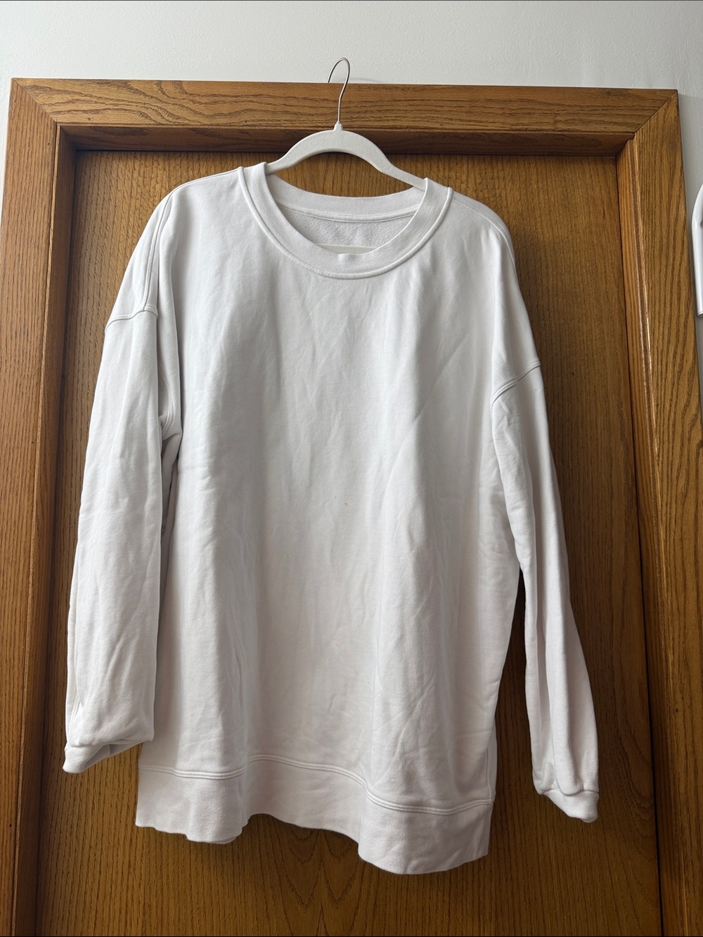 Women Classic Crewneck Sweatshirt - White